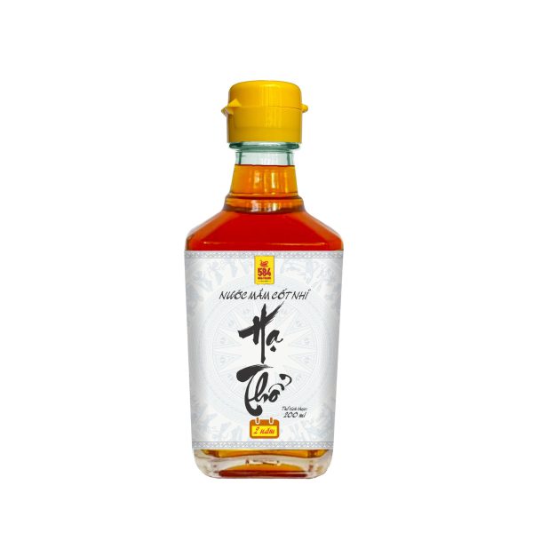 Nước mắm Cốt nhỉ Hạ Thổ 2 năm 584 Nha Trang - Hộp 4 chai - H0202